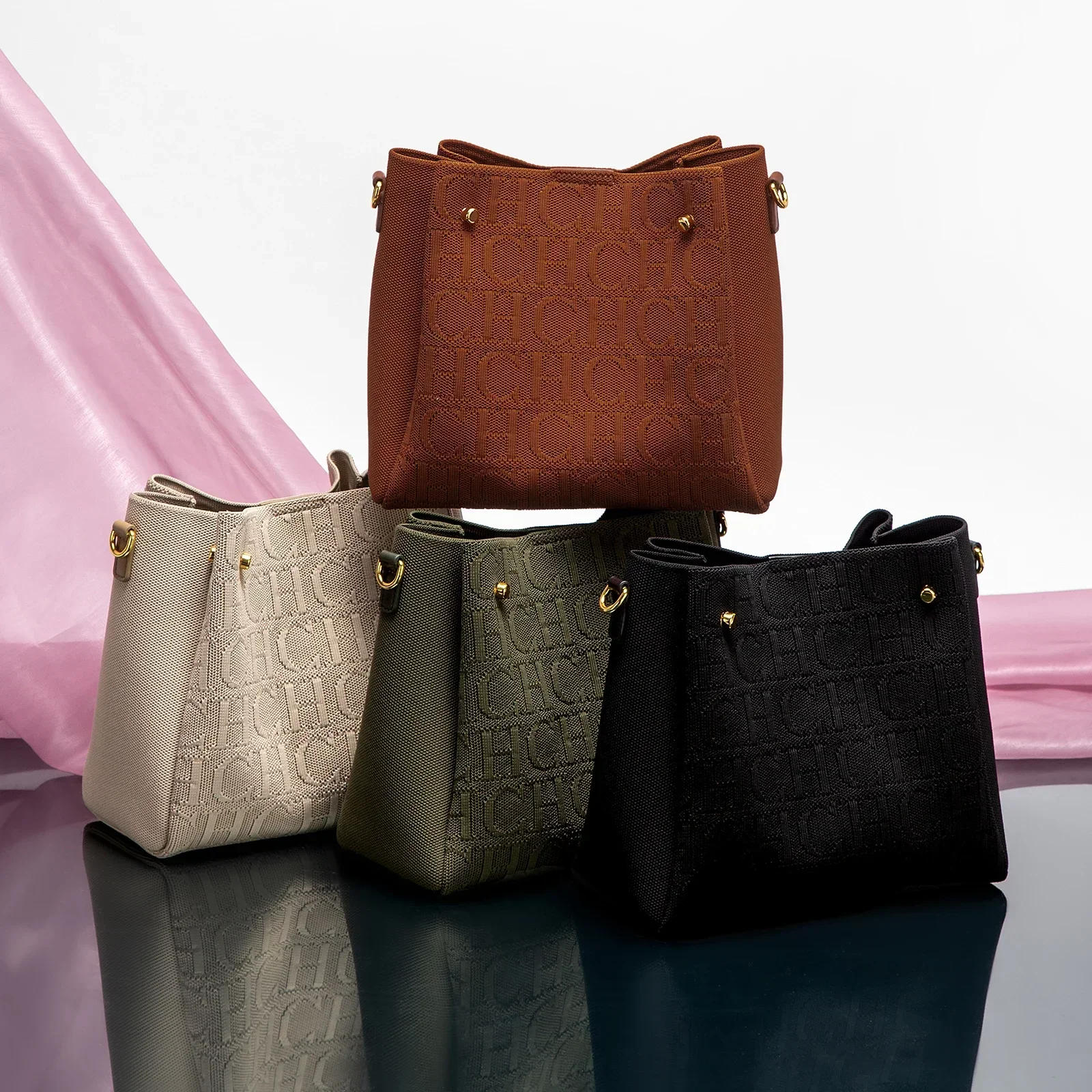 CH Autumn Winter Classic Crossbody Bag Brand Temperament Fashionable Casual Large Capacity Women's Shoulder Bag - Image 2